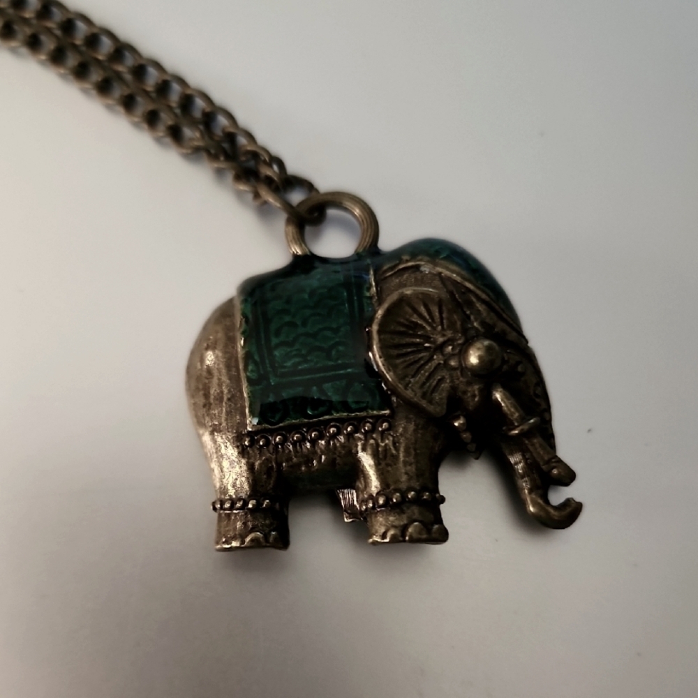 Elephant Bohemian Necklace Bronze 24 Inch Chain Pre LovedElephant Bohemian